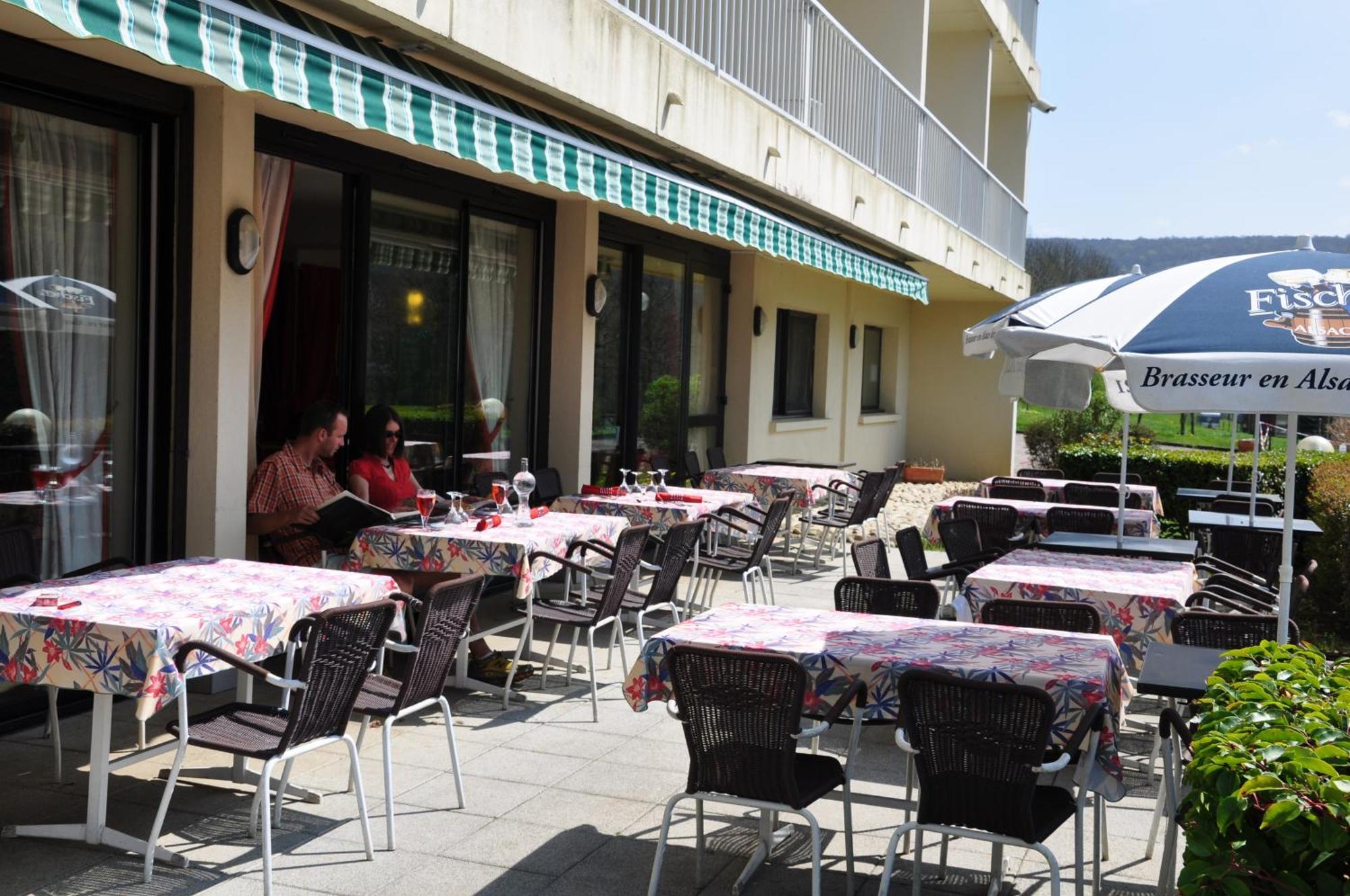 Le Relais De La Vallee Hotel Hyèvre-Paroisse